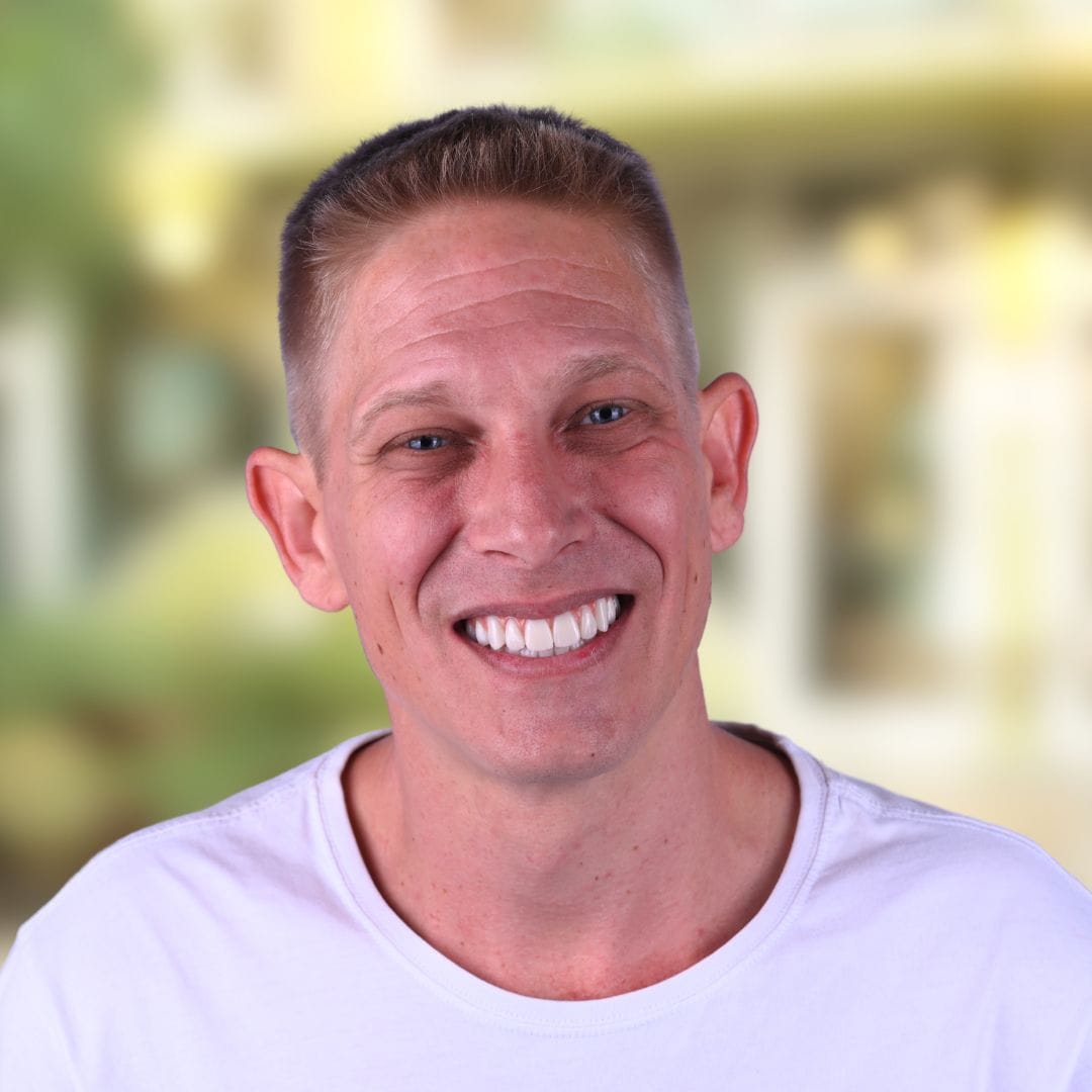 feature image for all-on-4 vs dental restoration page